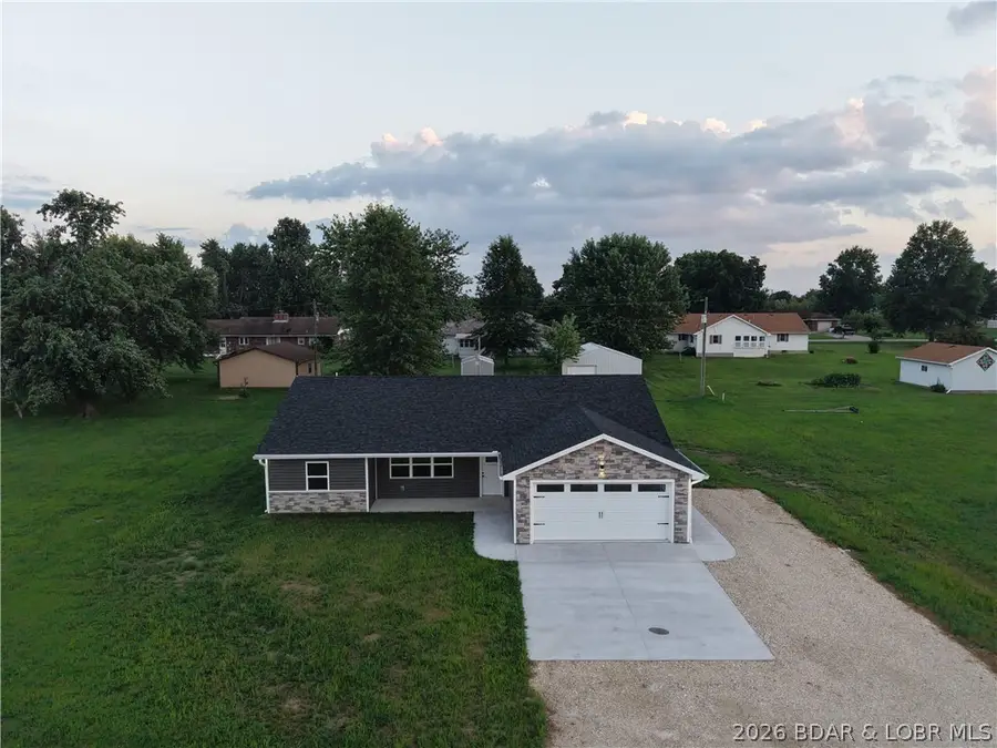 602 Fourth Street, Stover, MO 65078 - #2