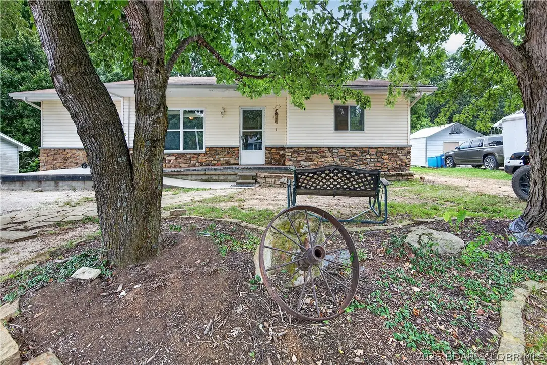 114 Mooreview Drive, Laurie, MO 65037 - #1