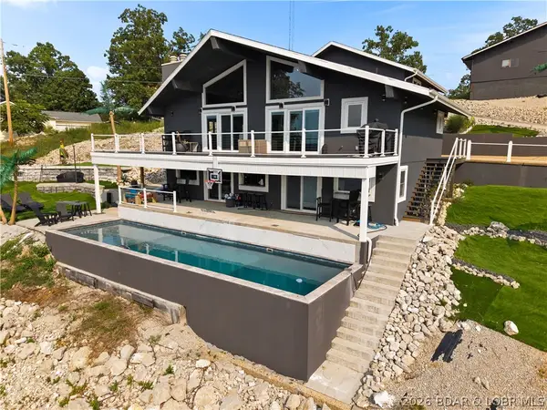 2533 Bittersweet Road, Lake Ozark, MO 65049