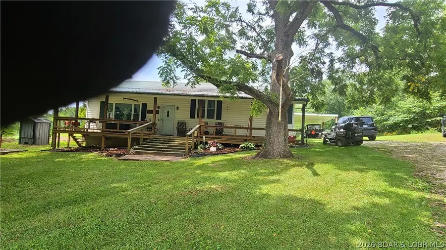 25098 J Highway, Versailles, MO 65084 - #2