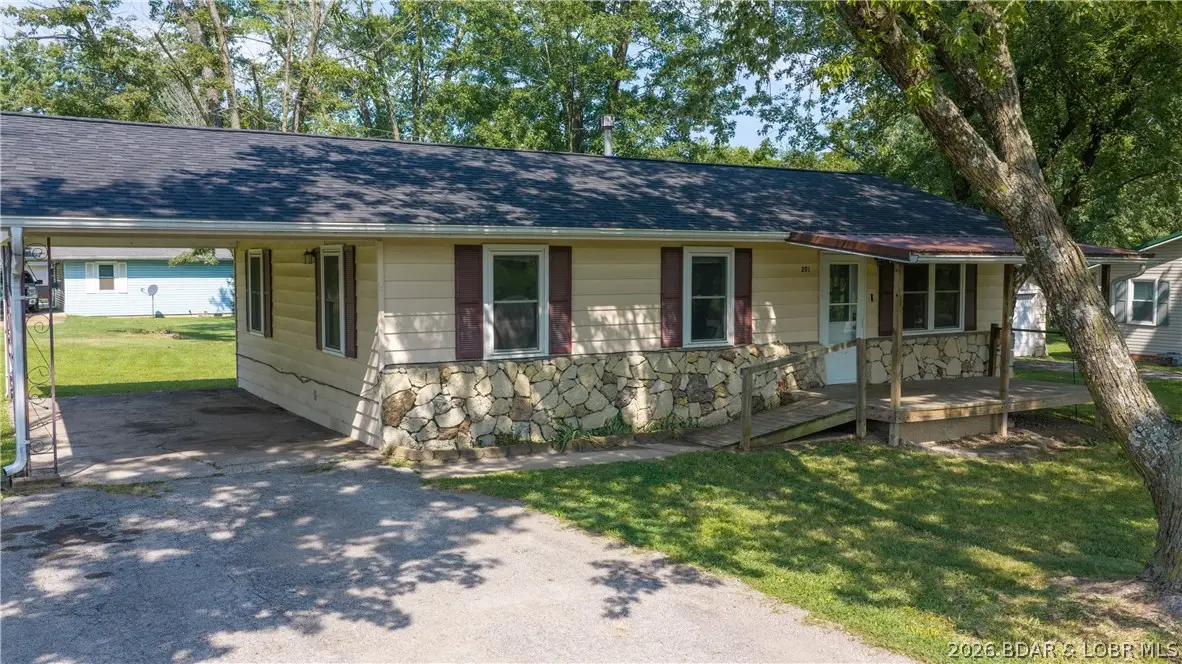 201 Sandfort Avenue, Eldon, MO 65026 - #1