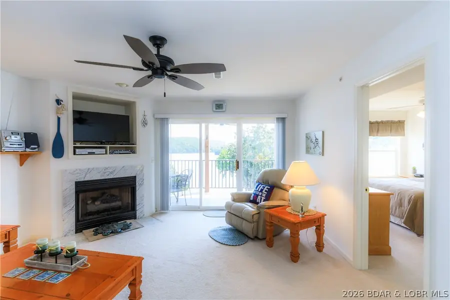 549 Park Place Drive #3D, Kaiser, MO 65047 - #2