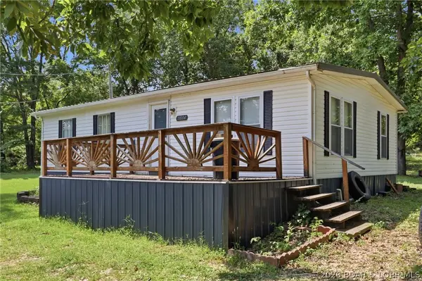 33004 N Ivy Bend Road, Stover, MO 65078