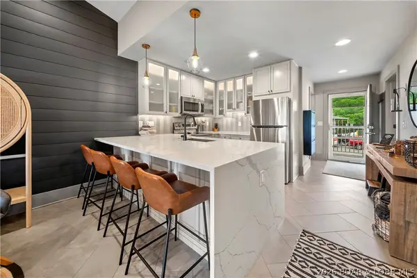 305 Highland Shores #5C, Lake Ozark, MO 65049
