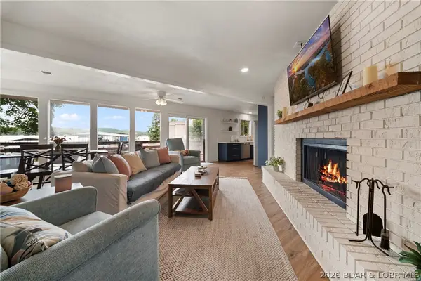 217 Lucky Strike Drive, Sunrise Beach, MO 65079