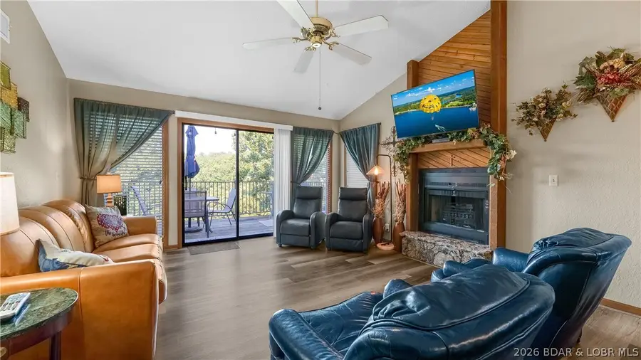 177 Southwood Shores #3D, Lake Ozark, MO 65049 - #3