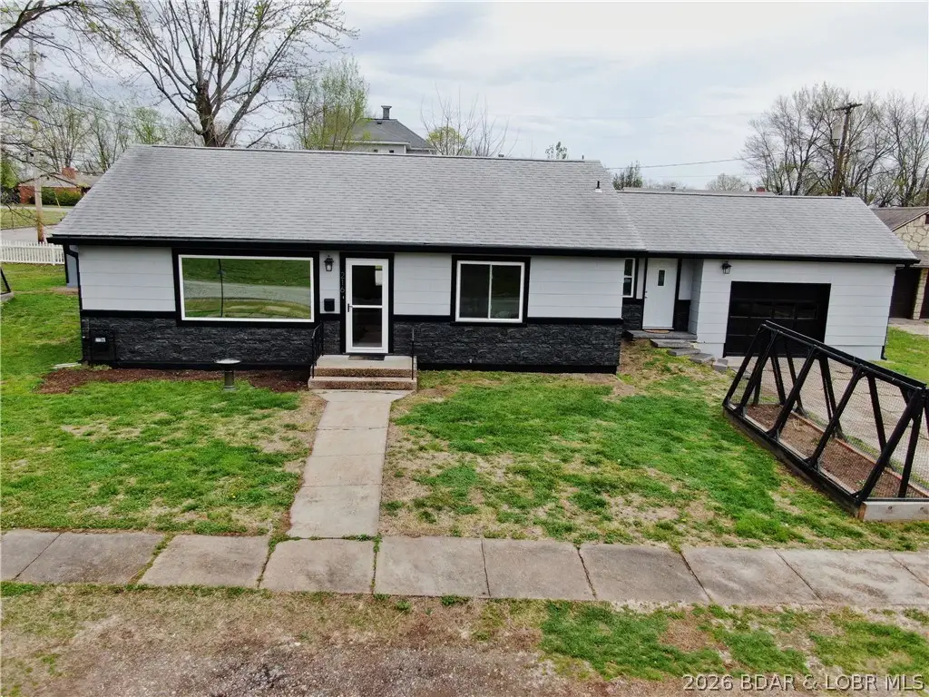 216 Olive Street, Eldon, MO 65026 - #1