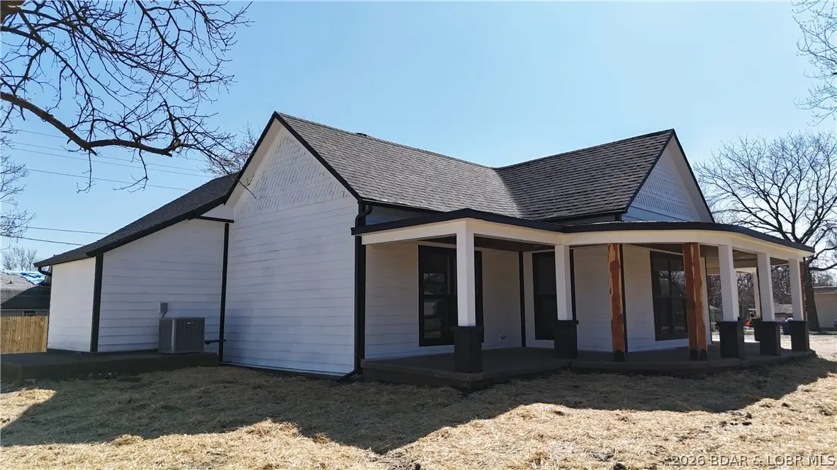 130 Grand Avenue, Eldon, MO 65026 - #1