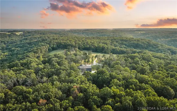 404 Coyote Creek Lane, Climax Springs, MO 65324