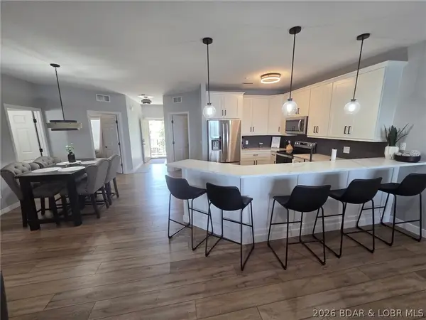 1210 Lands End Parkway #C215, Osage Beach, MO 65065