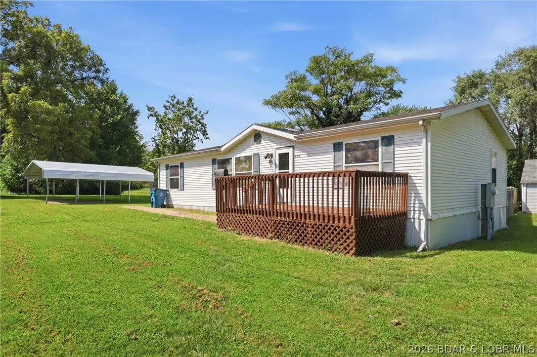 405 8th Street, Eldon, MO 65026 - #1