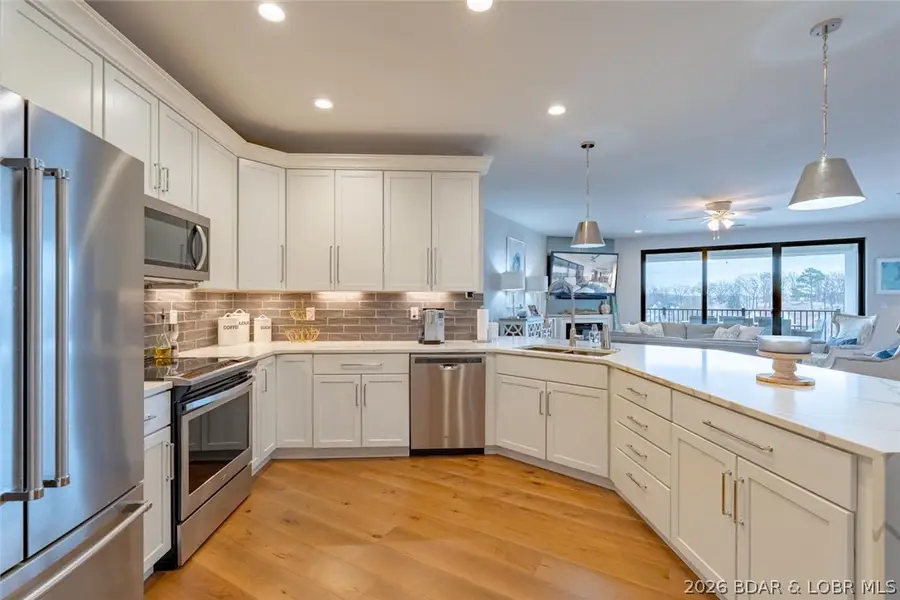 166 Captiva Drive #3E, Sunrise Beach, MO 65079 - #2