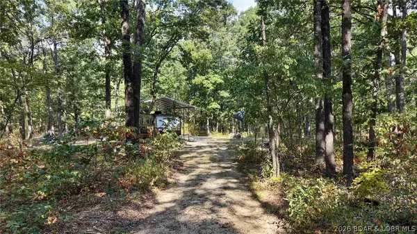 26680 T Highway, Stover, MO 65078