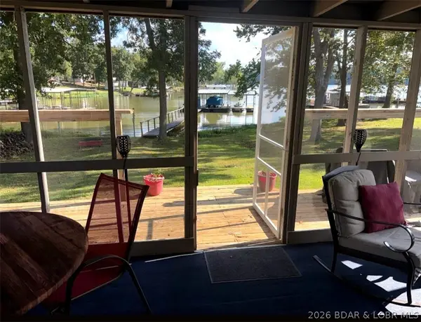 3386 Dogwood Dr, Stover, MO 65078