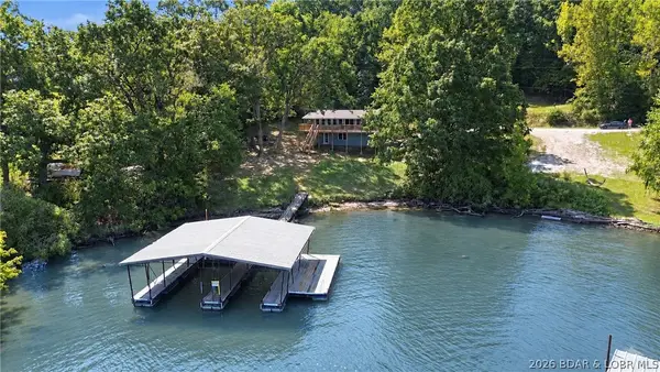 173 Bayshore Lane, Edwards, MO 65326