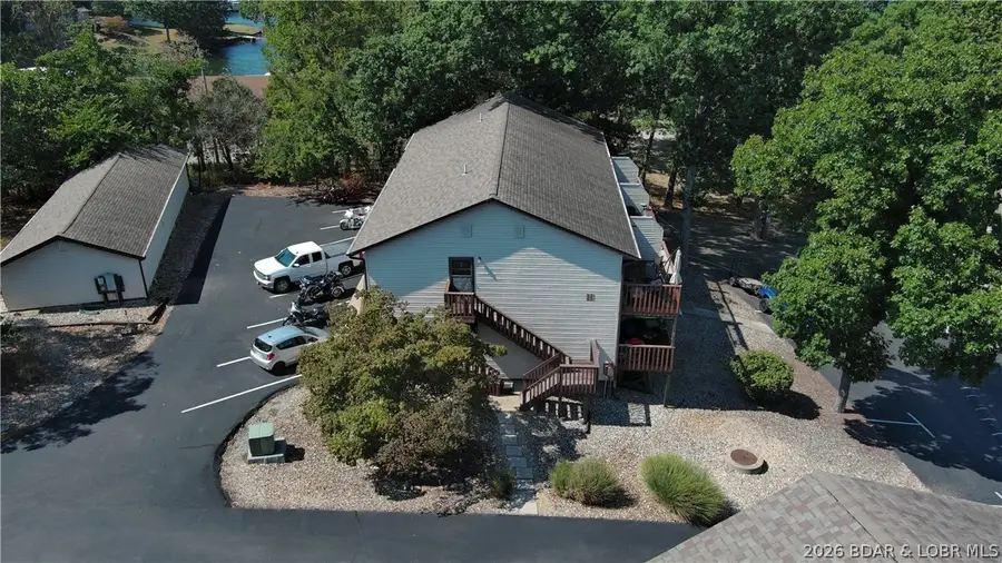 6620 Weston Point Drive #H1, Osage Beach, MO 65065 - #3