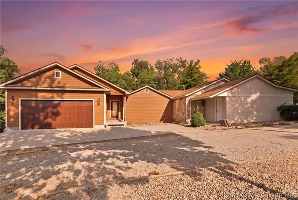 39 Outer Point Drive, Lake Ozark, MO 65049