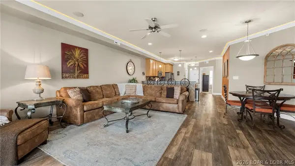 1200 Lands End Parkway #423, Osage Beach, MO 65065