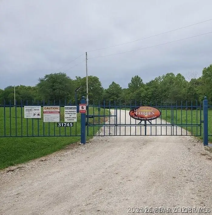 Araskog Drive #3203, 3204, 3205, 3206, Edwards, MO 65326 - #3