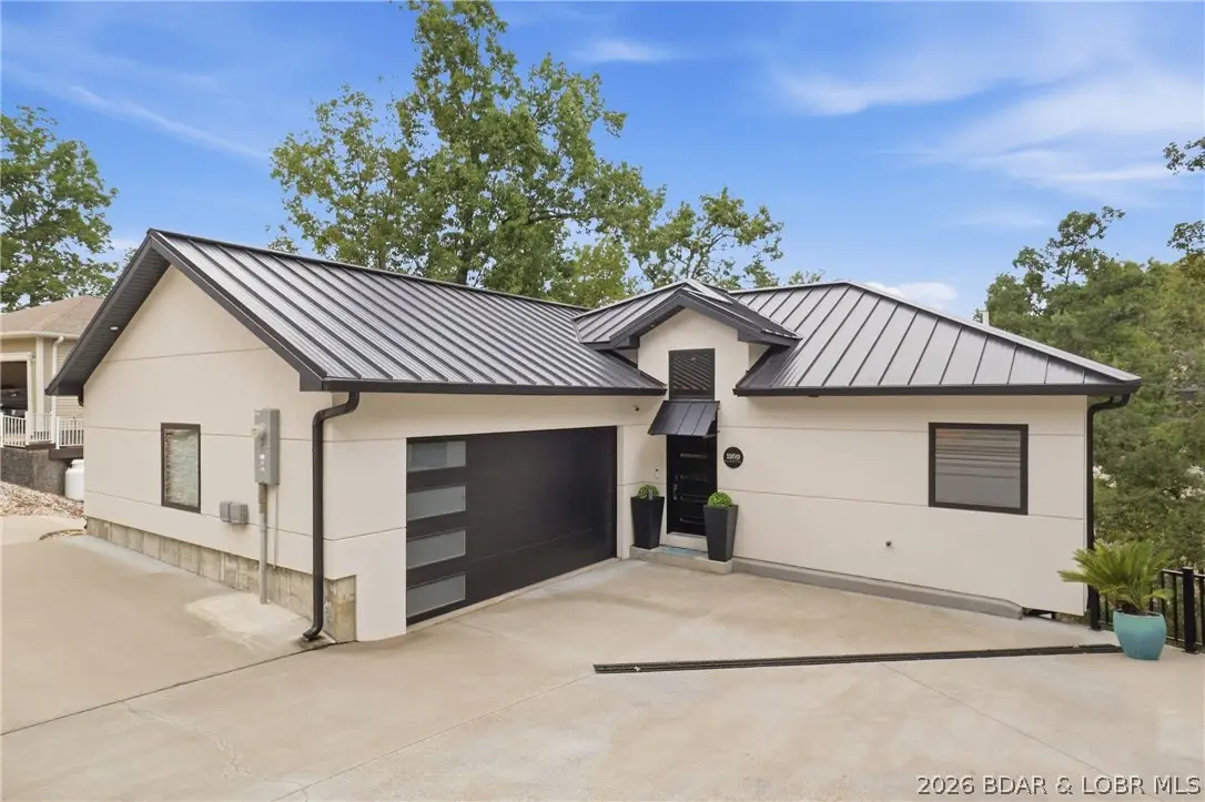 1169 Beacon Pointe Circle, Lake Ozark, MO 65049 - #1