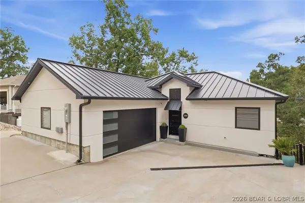 1169 Beacon Pointe Circle, Lake Ozark, MO 65049
