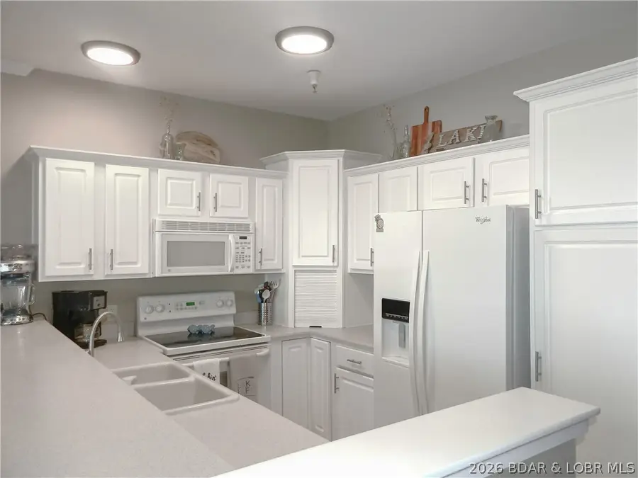 248 Plaza Gardens Court #1B, Camdenton, MO 65020 - #3