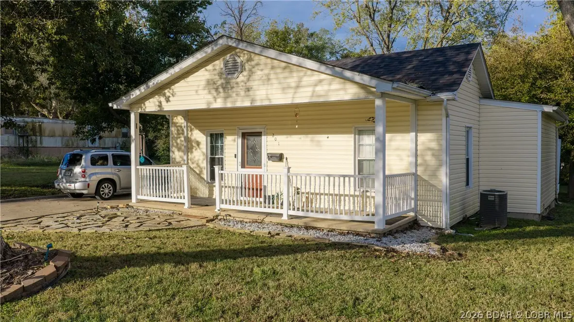 201 N Walnut Street, Eldon, MO 65026 - #1