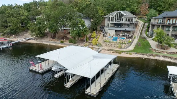 685 Grand View Drive, Sunrise Beach, MO 65079