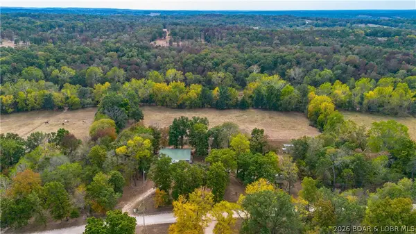40 Barton School Road, Brumley, MO 65017