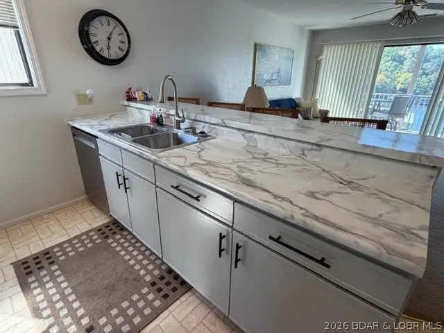 431 Indian Pointe #431, Osage Beach, MO 65065 - #2
