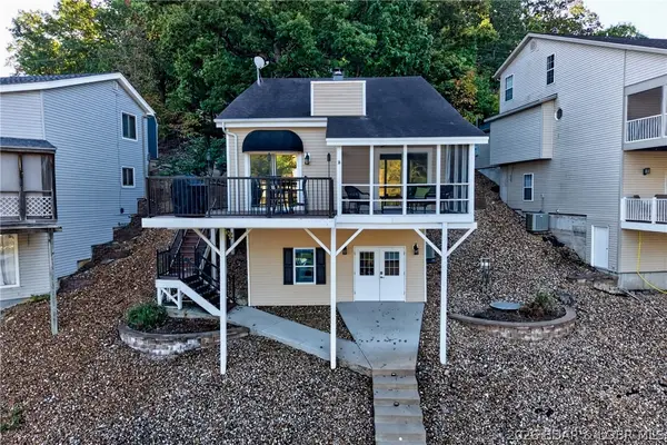 1477 Ginger Road, Lake Ozark, MO 65049