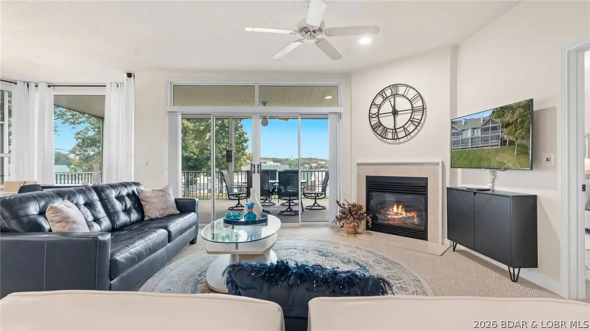 62 Evergreen Condo Dr #1A, Sunrise Beach, MO 65079 - #1
