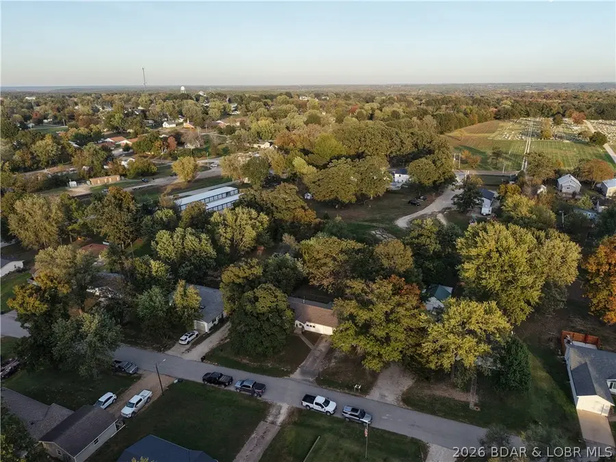 208 South Hill Drive, Stover, MO 65078 - #2