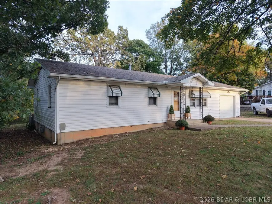 208 South Hill Drive, Stover, MO 65078 - #3