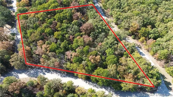 435 East Lake Village, Sunrise Beach, MO 65079