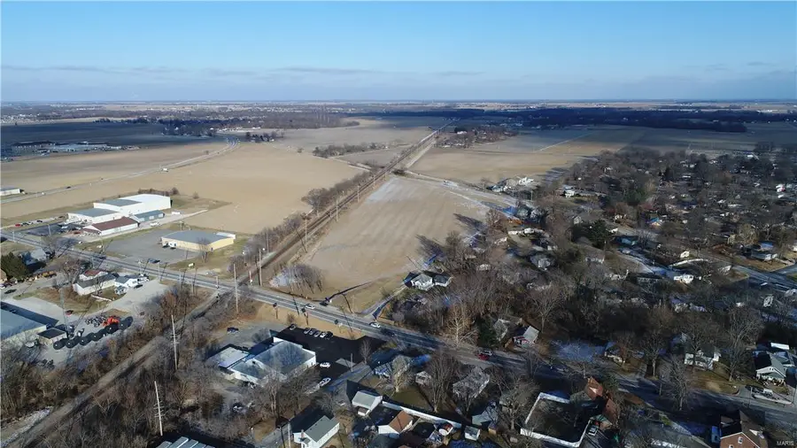 1 State Hwy 160, Highland, IL 62249 - Image #3