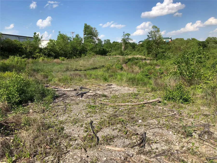 412 Biltmore Drive, Fenton, MO 63026 - Image #3