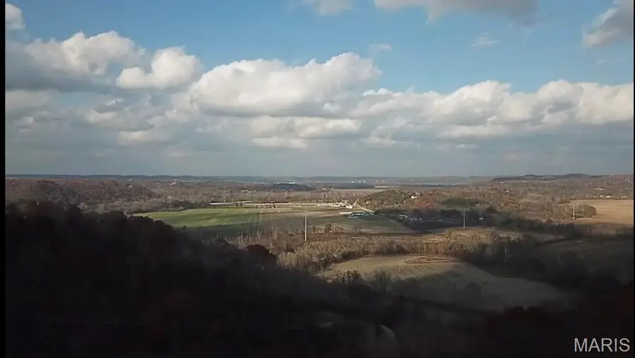 54 The Bluffs Drive #54, Eureka, MO 63025 - Image #3