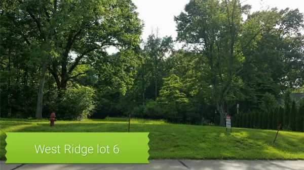 776 Grafton Hills Drive, Grafton, IL 62037