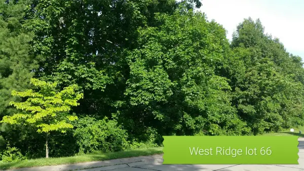 789 Grafton Hills Drive, Grafton, IL 62037