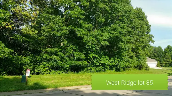 875 Grafton Hills Drive, Grafton, IL 62037