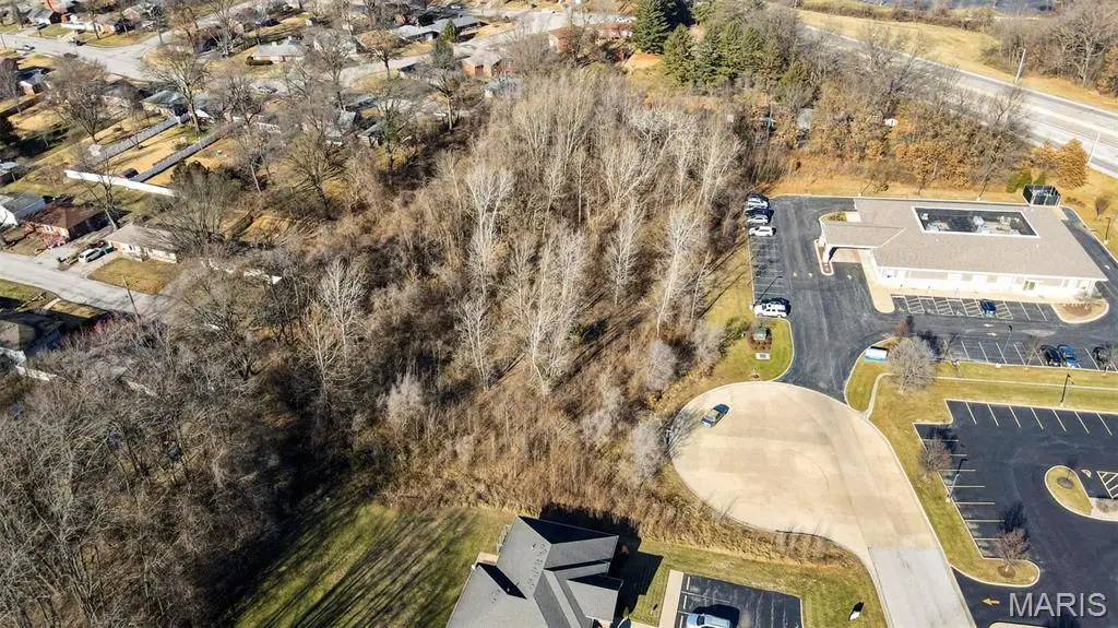 12 Professional Park Drive, Alton, IL 62002 - Image #1