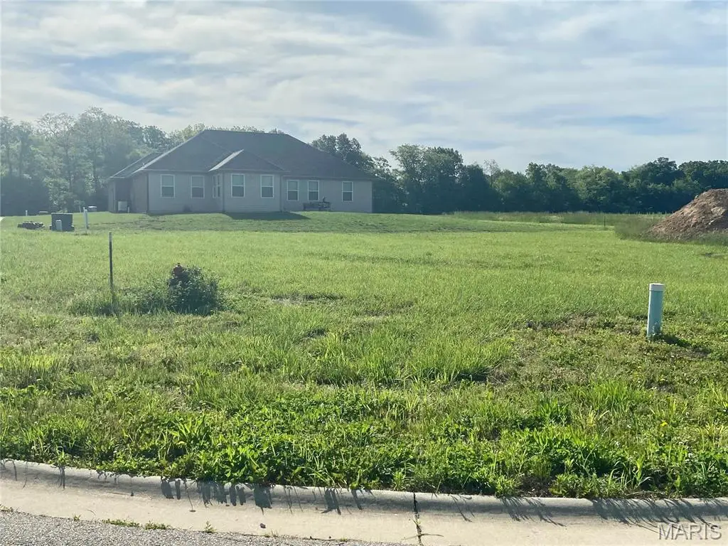 630 Wedgewood Lane, Trenton, IL 62293 - Image #1