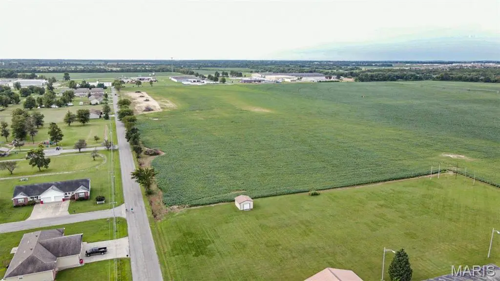 304 Seabiscuit Drive, Sikeston, MO 63801 - Image #1