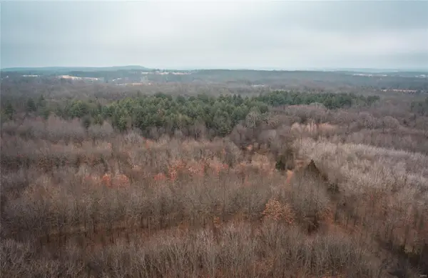 389 Butler Pond Tract 3 Road, Bourbon, MO 65441