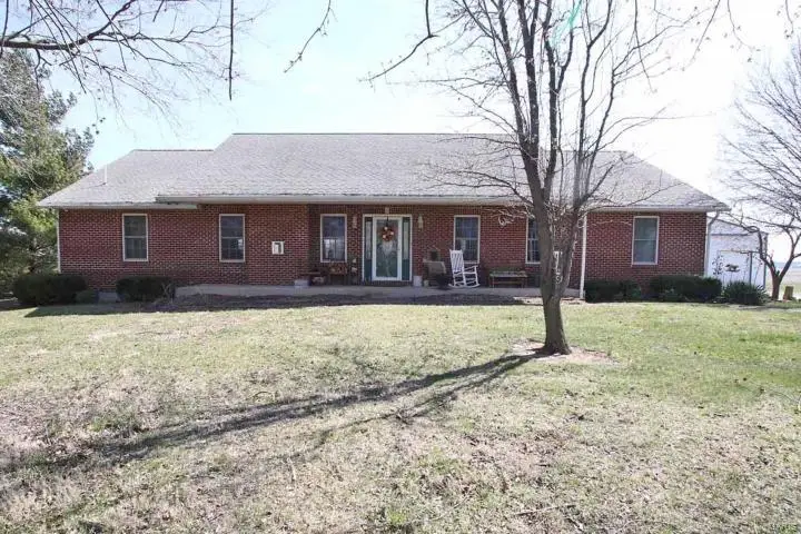 3918 Buffalo Road, Highland, IL 62249 - Image #1