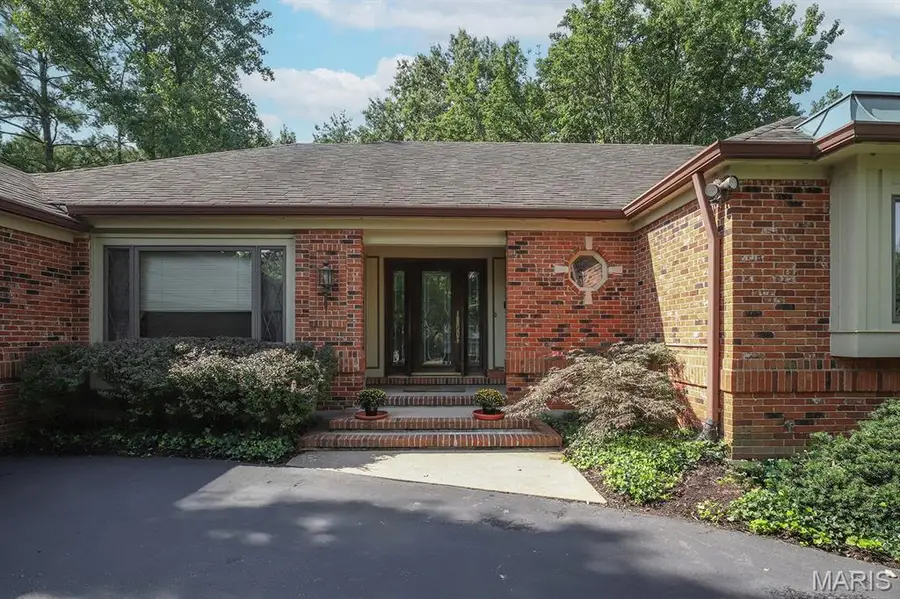 13290 Tall Pine Court, Town And Country, MO 63017 - #2