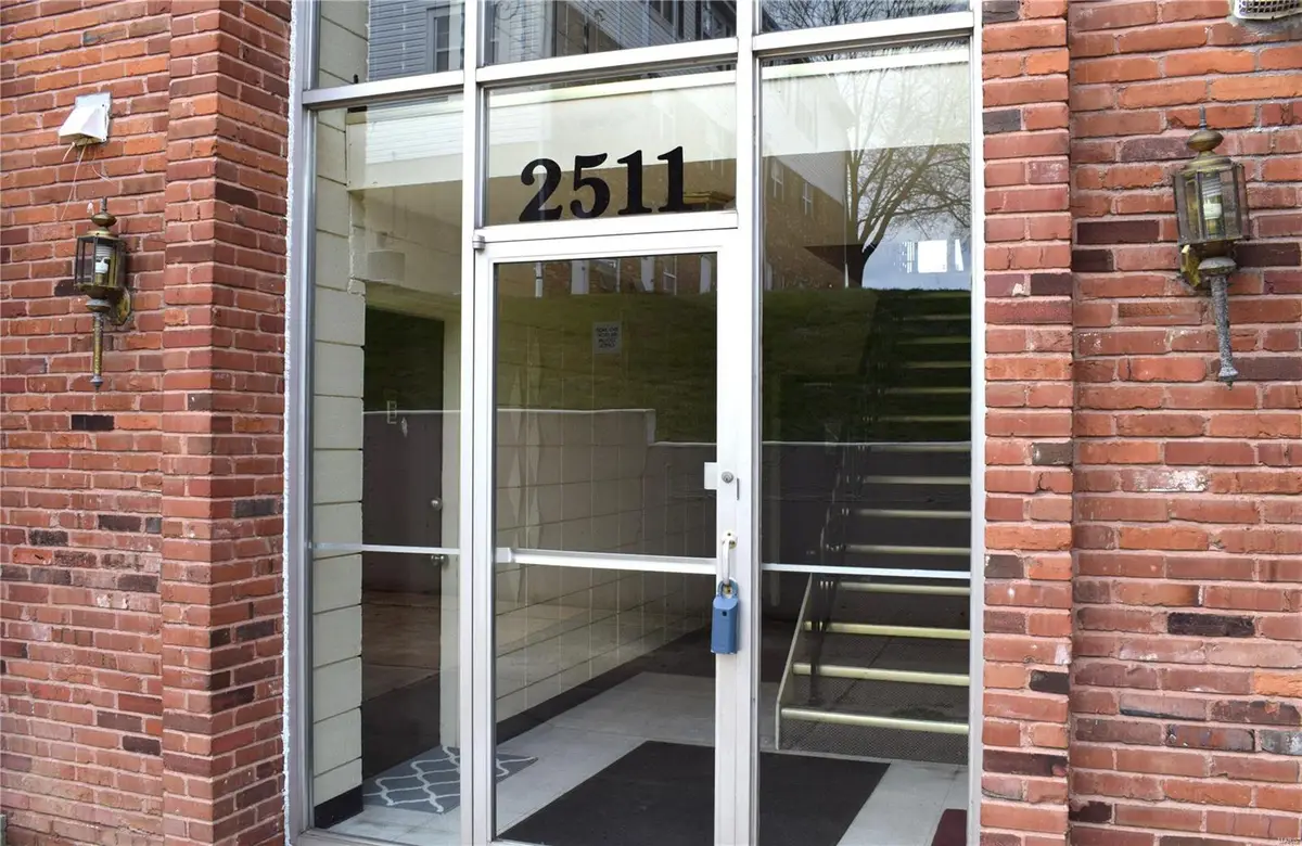 2511 Senator Court #B, Saint Louis, MO 63125 - Image #1