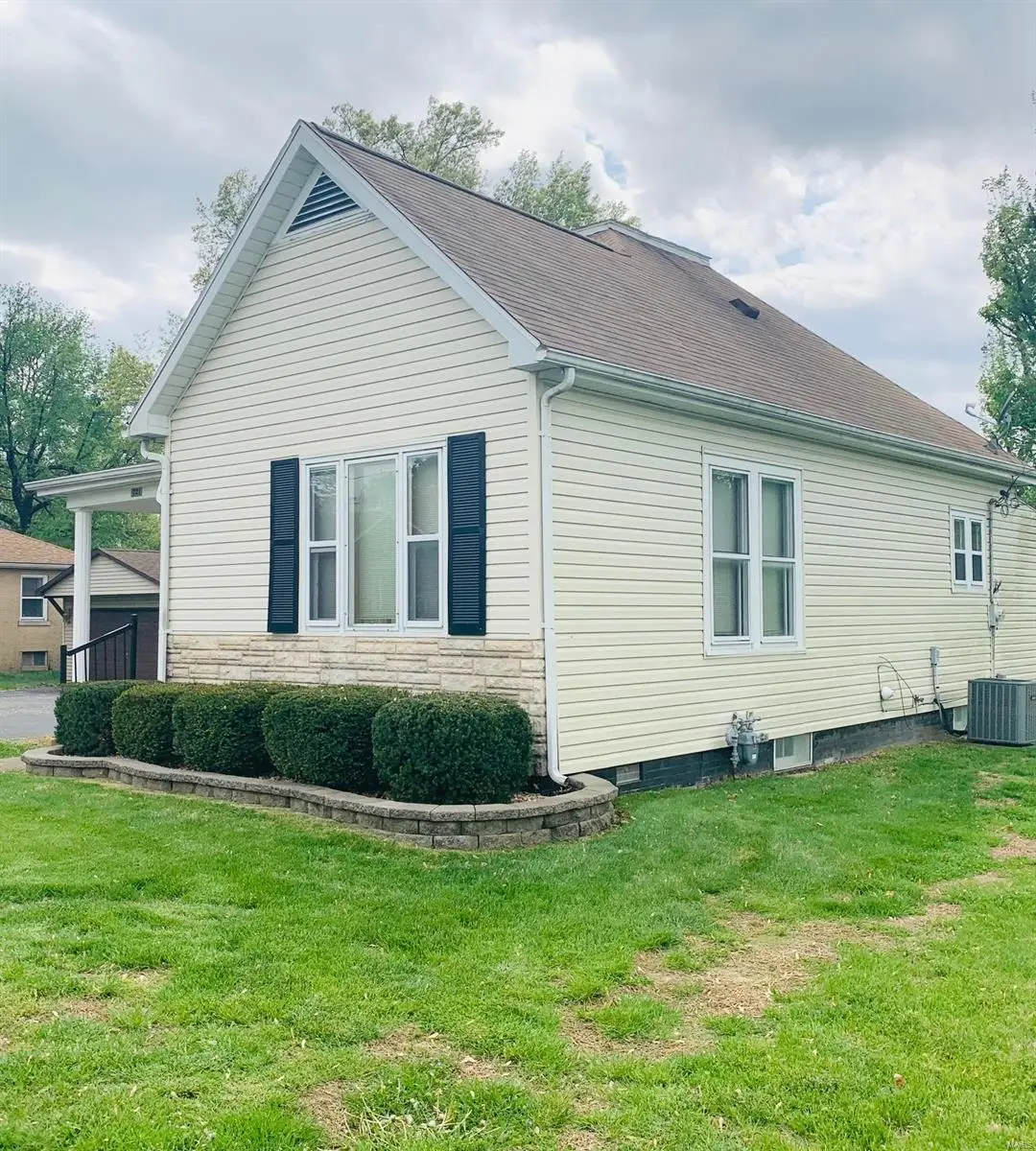 721 Saint Clair Ave, Collinsville, IL 62234 - Image #1