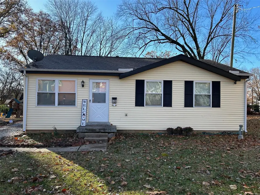 600 E Adams Street, Belleville, IL 62220 - Image #2